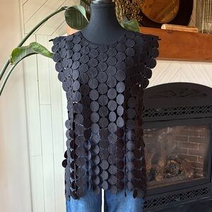 Black Circular Pattern Top